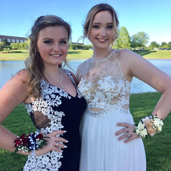 Meet your Posher, Katelyn - Picture 1 of 1